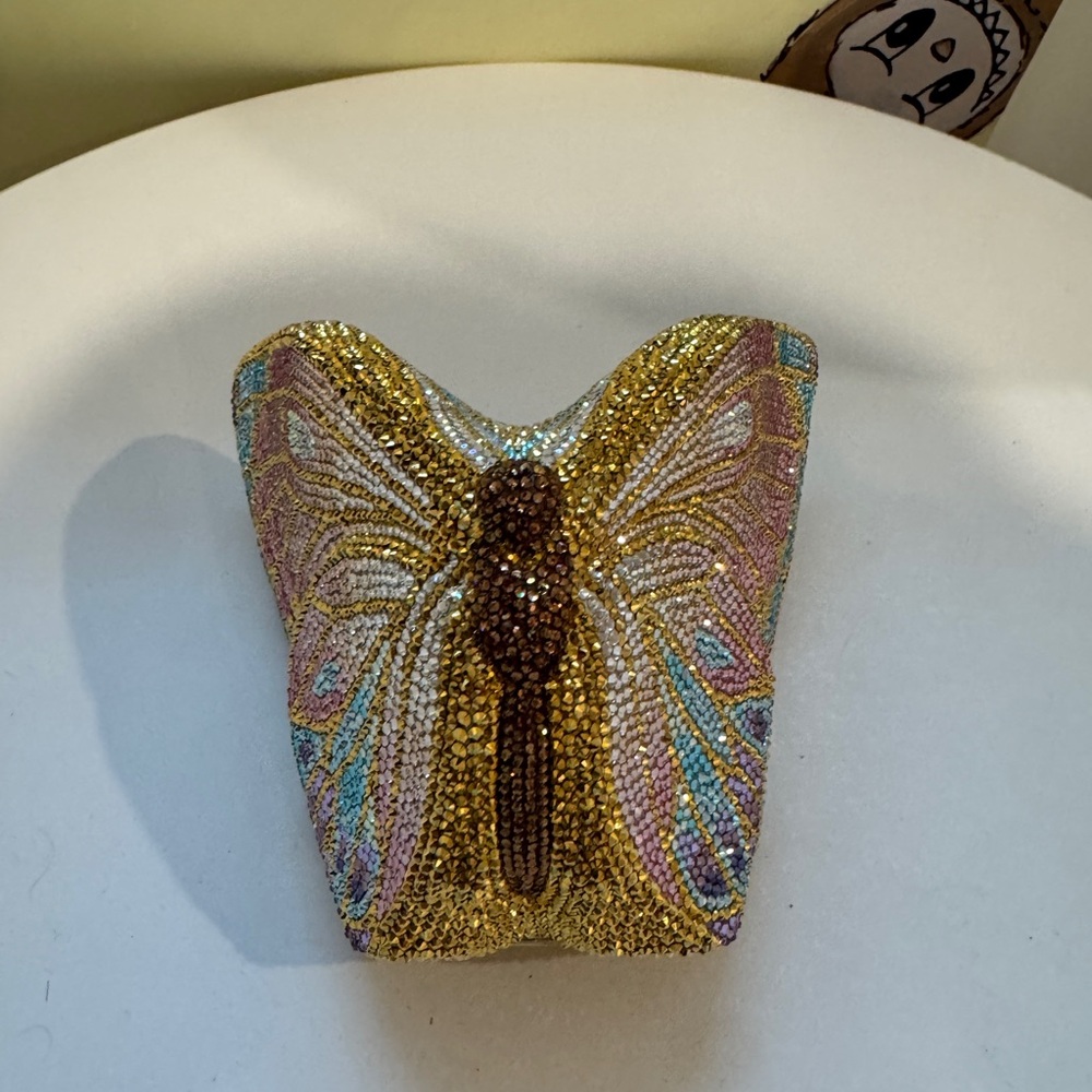 Mini butterfly purse